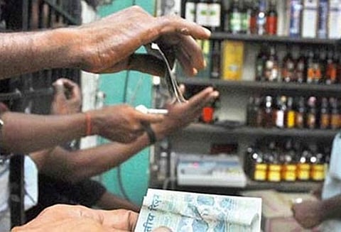 பொங்கல் பண்டிகை விடுமுறை நாட்களில் குமரியில் ரூ.13 கோடிக்கு மது விற்பனை - கடந்த ஆண்டை விட ரூ.67¼ லட்சம் அதிகம்