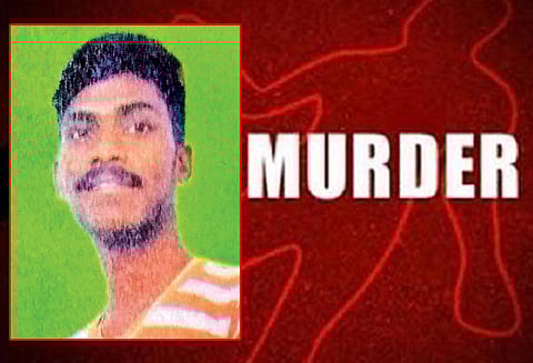 புளியந்தோப்பில் வாலிபர் வெட்டிக்கொலை 4 பேரிடம் விசாரணை