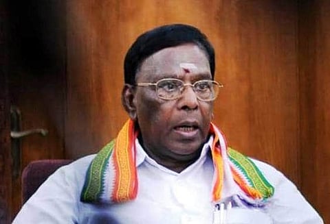 நாடாளுமன்ற தேர்தலில் வாக்குப்பதிவு எந்திரத்தை முறைகேடாக பயன்படுத்தி வெற்றி பெற பா.ஜ.க. முயற்சி முதல்-அமைச்சர் நாராயணசாமி குற்றச்சாட்டு