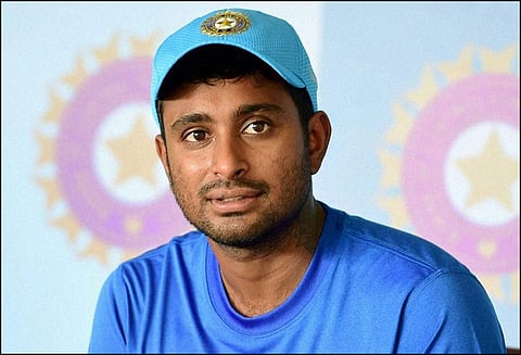 சர்வதேச கிரிக்கெட் போட்டியில் பந்து வீச அம்பத்தி ராயுடுக்கு தடை ஐ.சி.சி. நடவடிக்கை