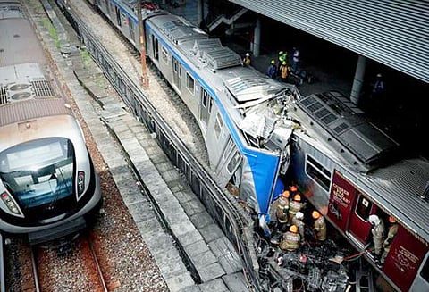 பிரேசிலில் ரெயில்கள் மோதல்; டிரைவர் பலி