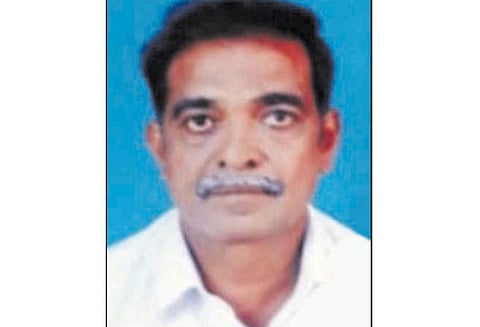 பாவூர்சத்திரம் அருகே பயங்கரம்: பஞ்சாயத்து ஊழியர் அடித்துக்கொலை முன்விரோதத்தில் தீர்த்துக்கட்டிய 3 பேர் கைது