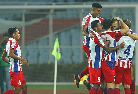 ஐ.எஸ்.எல். கால்பந்து: கொல்கத்தா அணி ஆறுதல் வெற்றி