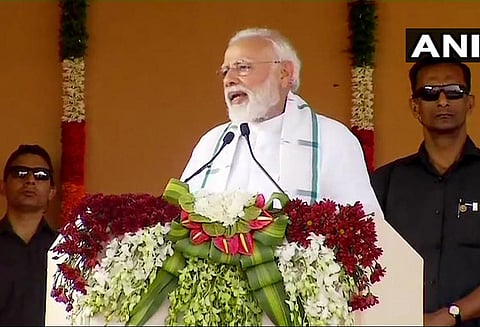 தமிழர்களுக்கு எங்கே பிரச்சினை என்றாலும் முதலில் நடவடிக்கை எடுப்பது மத்திய பாஜக அரசு தான் -பிரதமர் மோடி பேச்சு