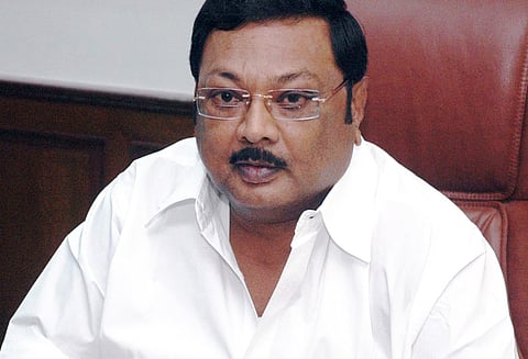 “எழும்பூர் ரெயில் நிலையத்திற்கு கருணாநிதி பெயர் சூட்ட வேண்டும்” பிரதமருக்கு, மு.க.அழகிரி கடிதம்