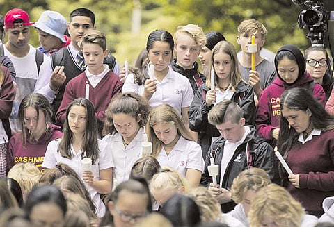 மசூதி தாக்குதல் எதிரொலி: நியூசிலாந்தில் துப்பாக்கி வைத்திருக்க கடும் கட்டுப்பாடு