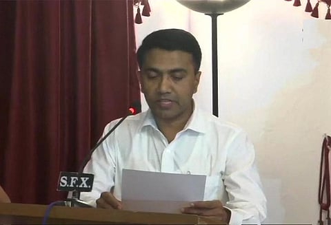 கோவாவின் புதிய முதல்-மந்திரியாக பதவி ஏற்றார் "பிரமோத் சாவந்த்"