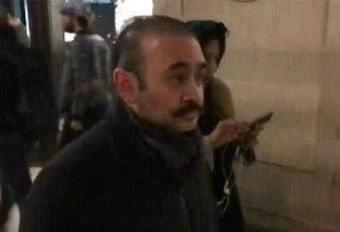 லண்டன் கோர்ட்டு கைது செய்ய வாரண்ட் பிறப்பித்துள்ளதே? ‘நோ கமண்ட்ஸ்’ நிரவ் மோடி பதில்