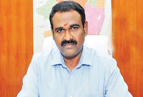 தேர்தல் விளம்பரங்களை கண்காணிக்க வேண்டும் மண்டல அலுவலர்களுக்கு கலெக்டர் அறிவுறுத்தல்