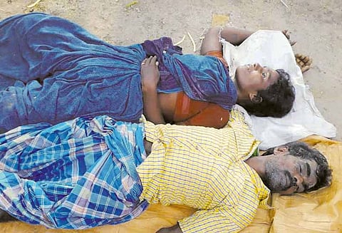 தலைவாசல் அருகே, கள்ளக்காதல் ஜோடி விஷம் குடித்து தற்கொலை