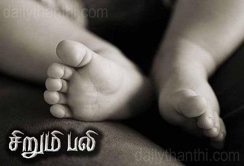 வல்லநாடு அருகே, லோடு ஆட்டோ-மோட்டார் சைக்கிள் மோதல்; சிறுமி பலி - தாத்தா, பாட்டி உள்பட 3 பேர் படுகாயம்