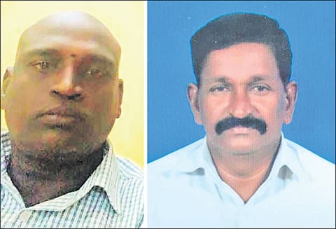 சிக்னலில் நின்றபோது விபத்து மோட்டார் சைக்கிள்கள் மீது டிப்பர் லாரி மோதல்; 2 பேர் பலி டிரைவர் படுகாயம்