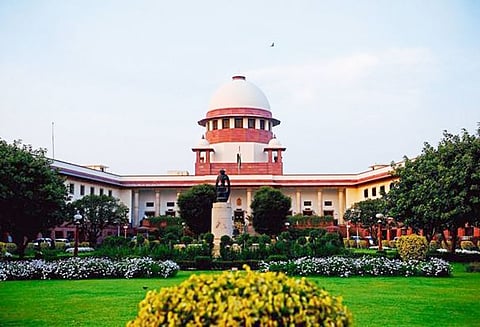 கோவில் கடைகளை அகற்றும் பிரச்சினை: கடை உரிமையாளர்களின் கருத்துகளை கேட்ட பிறகு நடவடிக்கை தமிழக அரசுக்கு சுப்ரீம் கோர்ட்டு அறிவுறுத்தல்புது