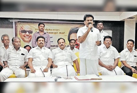 பா.ஜ.க. அரசு துறைகளை அரசியல் லாபத்திற்கு பயன்படுத்துகிறது ராசிபுரத்தில் ஈ.ஆர்.ஈஸ்வரன் பேட்டி