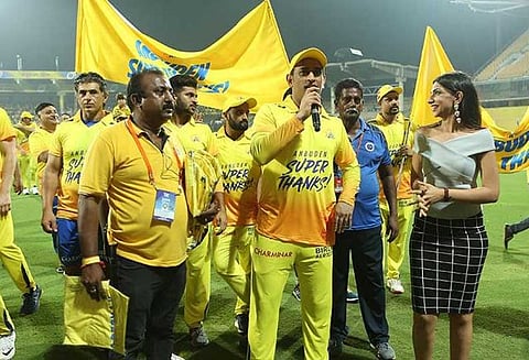 ”தல” என்றே அழைக்கிறார்கள் : சி.எஸ்.கே ரசிகர்கள் குறித்து டோனி உருக்கம்