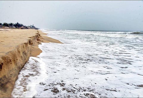 பானி புயல், கடலூரில் கடல் சீற்றம்