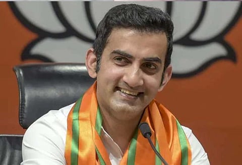 அப்ரிடி ஒரு கோமாளி, இந்தியா வந்து மனநல சிகிச்சை பெற்று செல்லட்டும் - கவுதம் காம்பீர்