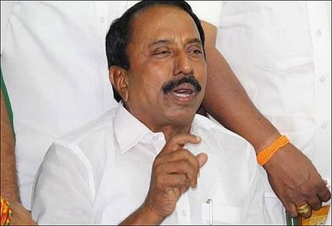 பிளஸ்-1, பிளஸ்-2 மொழி பாட திட்டங்களில் இருமொழி கொள்கை தொடர்ந்து கடைப்பிடிக்கப்படும் அமைச்சர் செங்கோட்டையன் பேட்டி