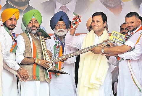 சீக்கியர்களுக்கு எதிரான கலவரம் பற்றிய கருத்து: சாம் பிட்ரோடா மன்னிப்பு கேட்க ராகுல் காந்தி வலியுறுத்தல்