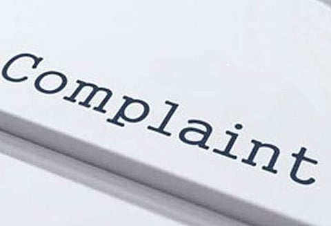 வெளிநாட்டில் வேலை வாங்கி தருவதாக கூறி ரூ.2 கோடி மோசடி - போலீஸ் கமிஷனர் அலுவலகத்தில் வாலிபர்கள் புகார்