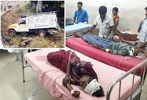 கல்வராயன்மலையில் விபத்து, மினிலாரி பள்ளத்தில் பாய்ந்தது, பெண் உள்பட 2 பேர் பலி