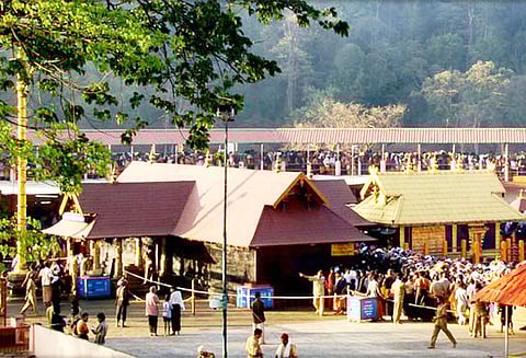 சபரிமலை கோவிலில் தமிழக பெண் உள்பட 2 பேர் நுழைய முயற்சி