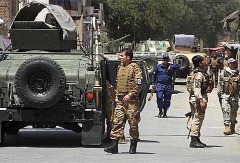 ஆப்கானிஸ்தானில் கடும் சண்டை: 10 பயங்கரவாதிகள் கொன்று குவிப்பு - பாதுகாப்பு படை வீரர்கள் 5 பேர் பலி