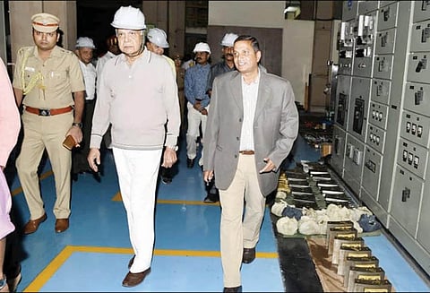 ஆங்கிலேயர் காலத்தில் தொடங்கப்பட்ட, சிங்காரா நீர் மின் உற்பத்தி நிலையத்தை கவர்னர் பார்வையிட்டார்