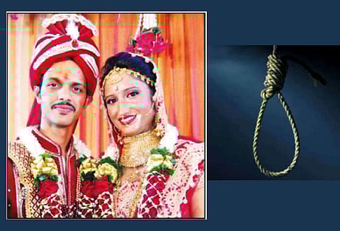 நாலச்சோப்ராவில் தூக்கில் பிணமாக தொங்கிய ஆசிரியை கொலை செய்யப்பட்டதாக குற்றச்சாட்டு