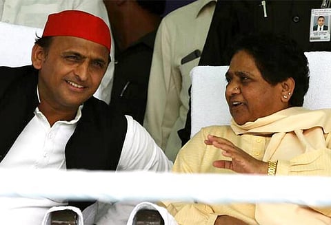 தேர்தலுக்கு பிந்தைய கருத்துக்கணிப்பு தொடர்பாக ஆலோசிக்க அகிலேஷ் யாதவுடன் மாயாவதி சந்திப்பு