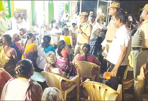 குற்ற செயல்களை தடுக்க நகரம்-கிராமப்புறங்களில் கண்காணிப்பு கேமராக்கள் பொருத்த வேண்டும்