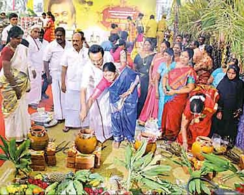 விவசாயிகளுக்கு அ.தி.மு.க. அரசு நல்ல பரிகாரம் காணவேண்டும் பொங்கல் விழாவில் மு.க.ஸ்டாலின் பேச்சு