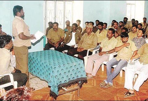 கூடலூரில் 6-ந் தேதி வேலை நிறுத்த போராட்டம்