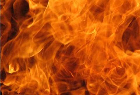 கந்திகுப்பம் அருகே முன்னாள் ராணுவ வீரர் உள்பட 2 பேர் தற்கொலை