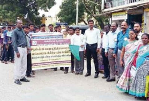 தூத்துக்குடி மாவட்டத்தில் தேசிய வாக்காளர் தின விழிப்புணர்வு ஊர்வலம்