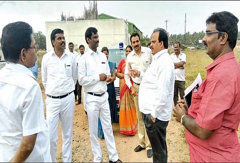 உடுமலையில் சீமை கருவேல மரங்கள் அகற்றும் பணி 2-வது கூடுதல் மாவட்ட நீதிபதி ஆய்வு