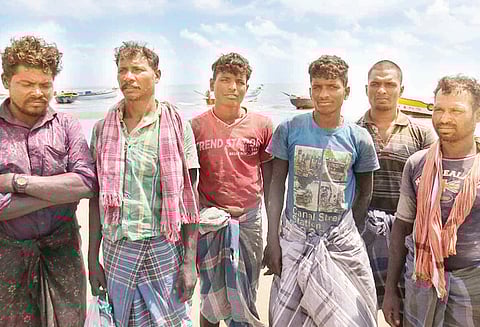 கோடியக்கரையில் 2–வது நாளாக தமிழக மீனவர்கள் மீது இலங்கை மீனவர்கள் தாக்குதல்