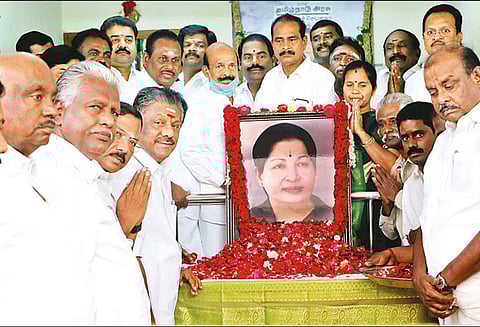 ஜெயலலிதா மரணத்தில் புதைந்துள்ள சந்தேகங்கள்: மத்திய-மாநில அரசுகள் நீதி விசாரணை நடத்த வேண்டும் ஓ.பன்னீர்செல்வம்