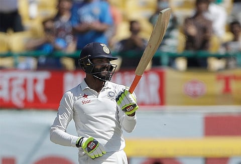 ஆஸ்திரேலியாவுக்கு எதிரான டெஸ்ட்: இந்தியா 332 ரன்களுக்கு ஆல் அவுட்