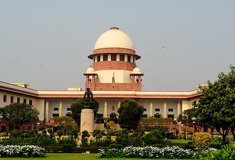 முல்லை பெரியாறு அணை யை பராமறிக்க இடையூறு கேரளாவுக்கு, சுப்ரீம் கோர்ட் நோட்டீஸ்