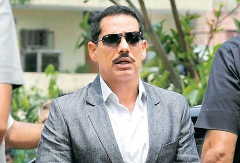 ஊடகங்கள் மீது காங்கிரஸ் தலைவர் சோனியா காந்தியின் மருமகன் ராபர்ட் வத்ரா பாய்ச்சல்