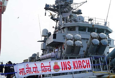 வெள்ளத்தால் பாதிக்கப்பட்டுள்ள இலங்கைக்கு இந்தியா உதவி