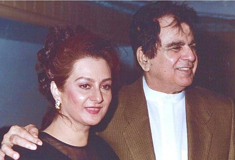 இந்தி நடிகர் திலீப் குமாரின் பெஷாவர் வீடு இடிந்து விழுந்தது