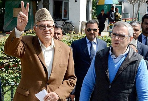 காஷ்மீர் முன்னாள் முதல்வர்கள் ஆட்சியை இழந்ததும் பாதி பிரிவினைவாதிகளாகிவிட்டனர் மத்திய மந்திரி தாக்கு