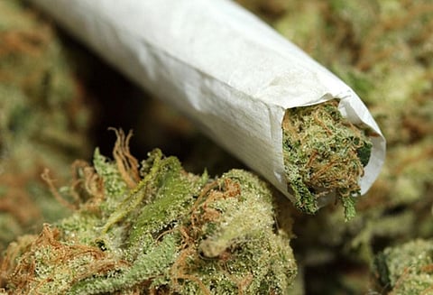 பதினேழு வயது வாலிபரைக் கொன்ற சிறுவர்கள் கைது