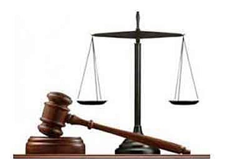 ராஜபாளையம் அருகே மூதாட்டி தற்கொலை; 2 போலீஸ்காரர்கள் உள்பட 6 பேர் மீது வழக்கு