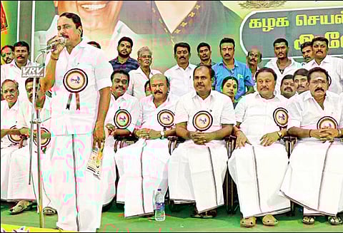 100 ஆண்டுகளுக்கு அ.தி.மு.க. நிலைத்து நிற்கும் யாராலும் அழிக்க முடியாது