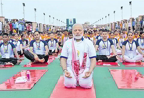 லக்னோவில் நடந்த சர்வதேச யோகா தினத்தில் மோடி பேச்சு