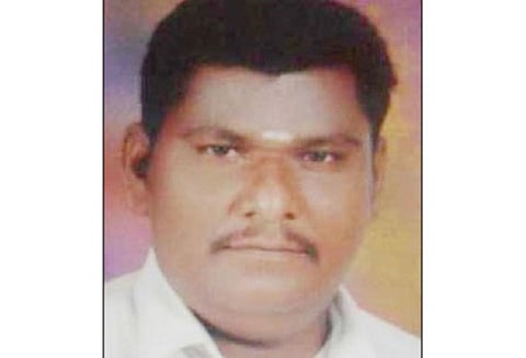 படுகொலை செய்யப்பட்டவர் புதுமாப்பிள்ளை போலீசார் விசாரணையில் அடையாளம் தெரிந்தது