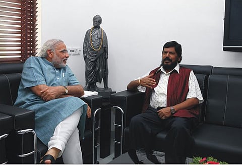 மீரா குமாரை பலி ஆடு ஆக்கிவிட்டனர் - மத்திய அமைச்சர் ராம்தாஸ் அதவாலே